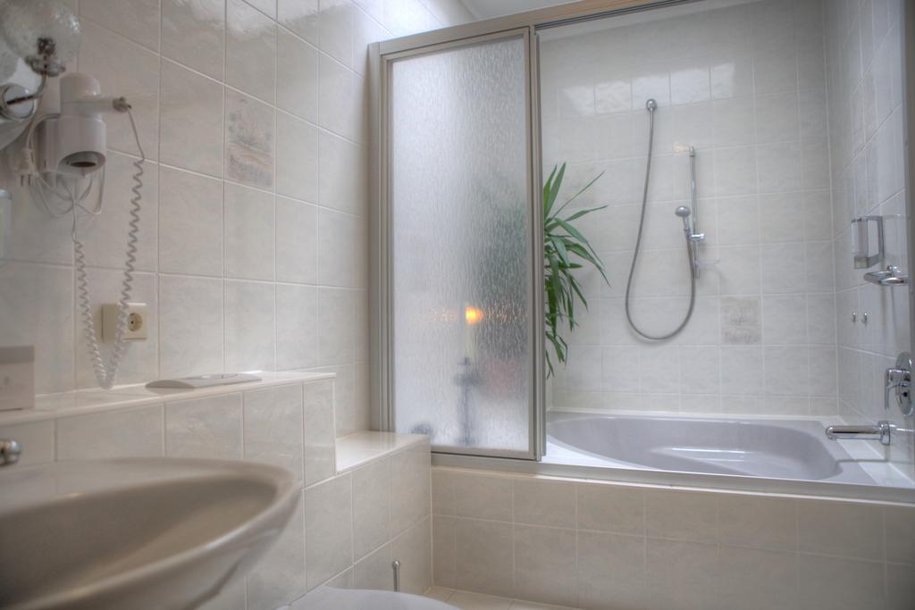 Romantik Hotel Zum Lindengarten Kurort Jonsdorf Ruang foto